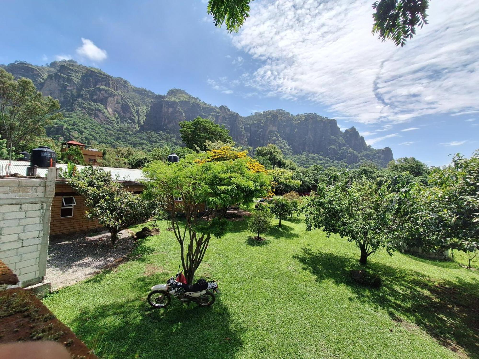 Posada Meztitla Tepoztlan Exterior photo